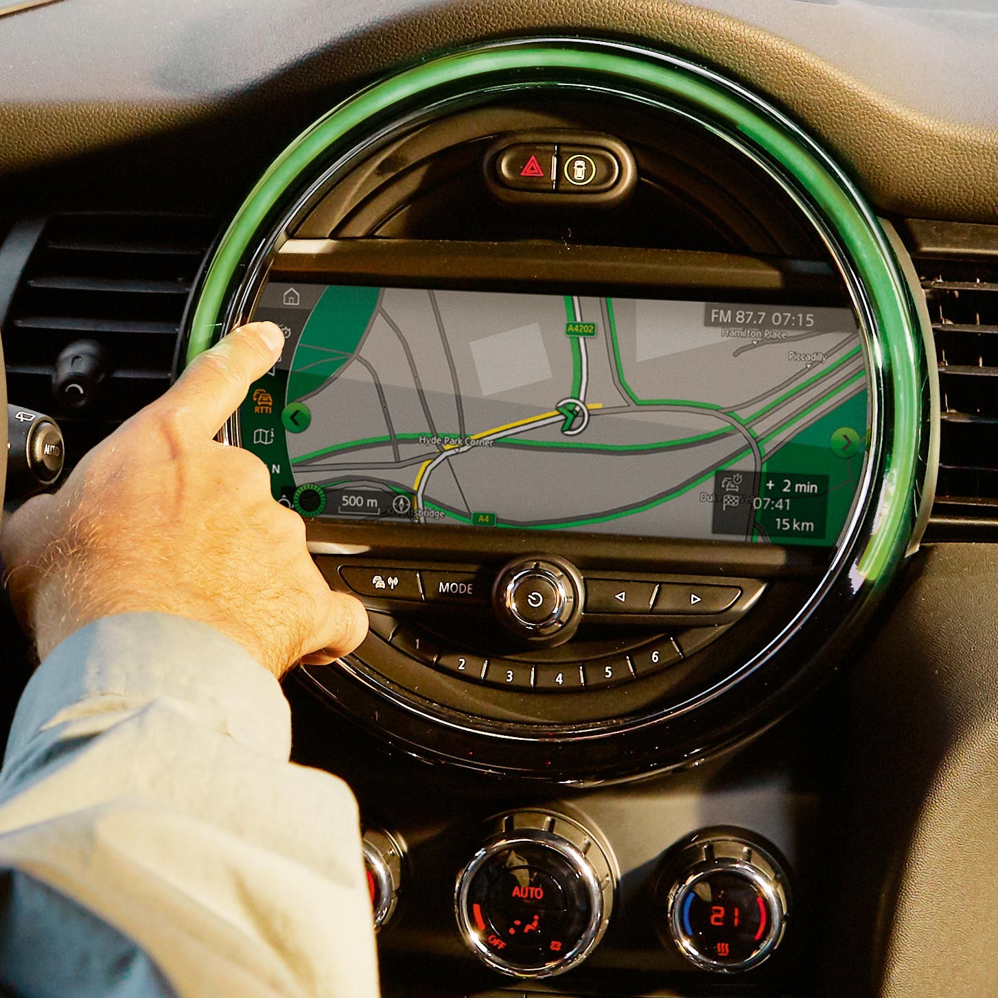 mini connected - edrive services - electric